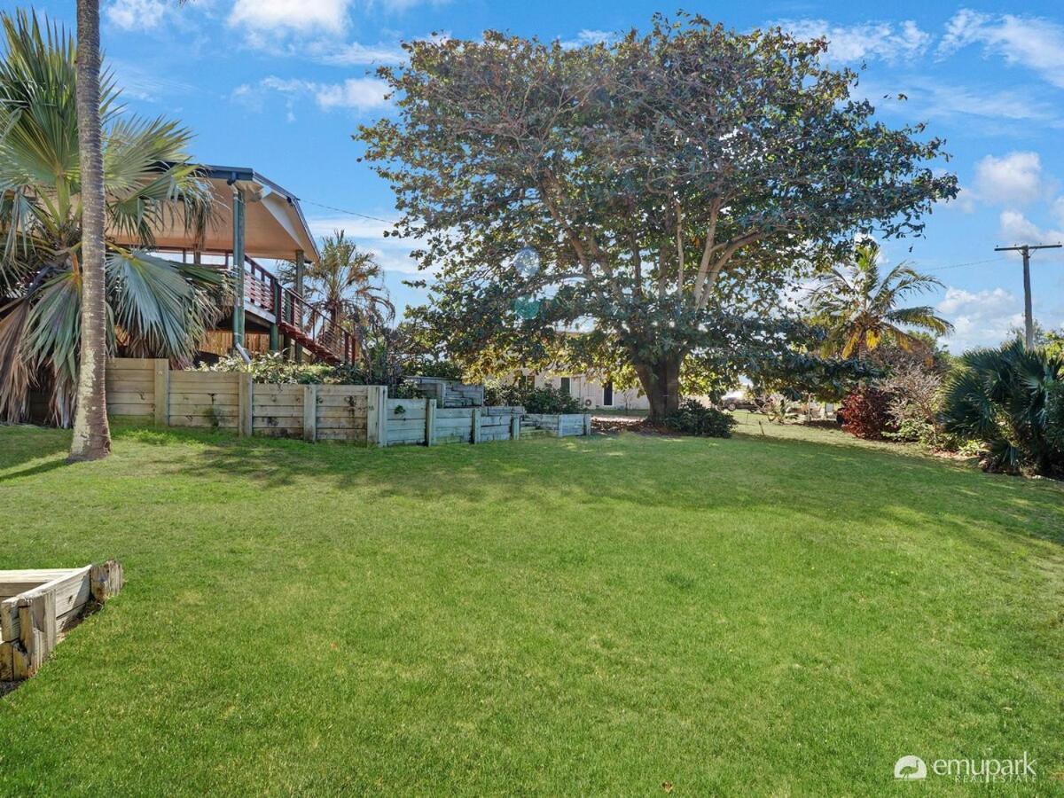 Beachfront Fisherman'S Emu Park Exterior photo